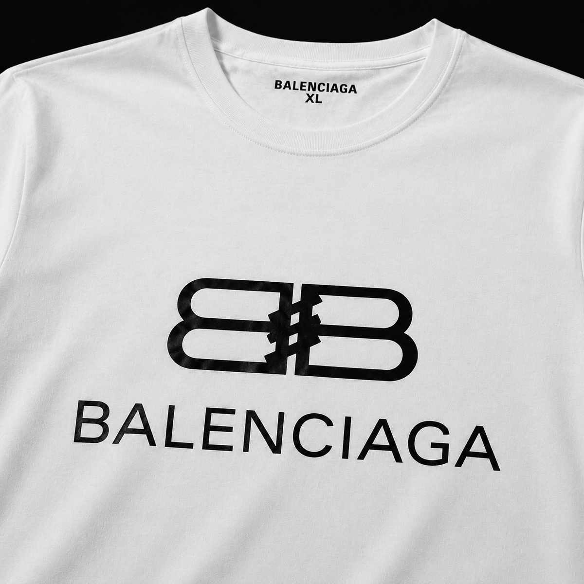 BALENCIAGA BLANCA/EMBLEMA