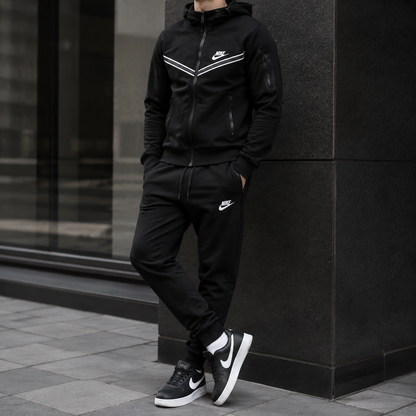BLACK TCH