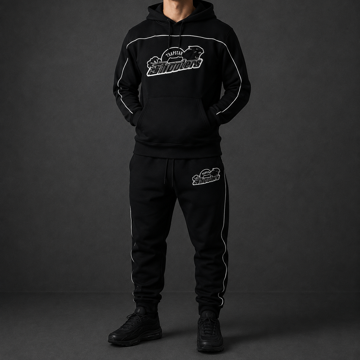 BLACK TRAPSTAR