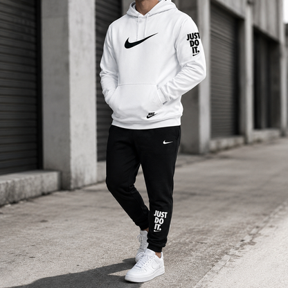 NIKE BLACK/WHITE