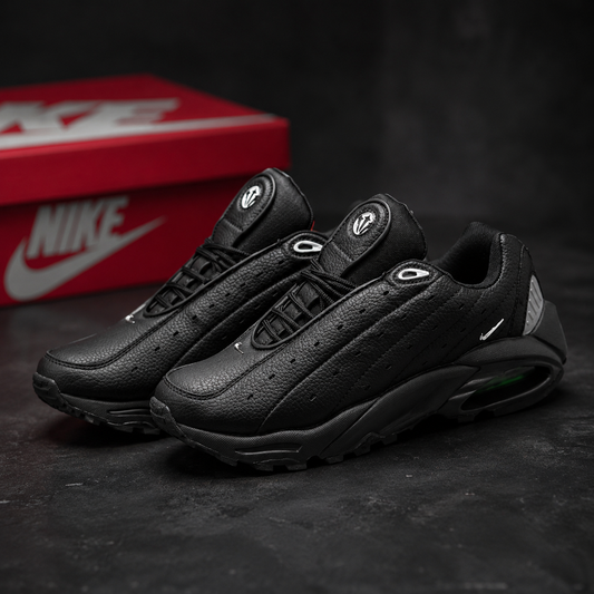 NIKE NOCTA