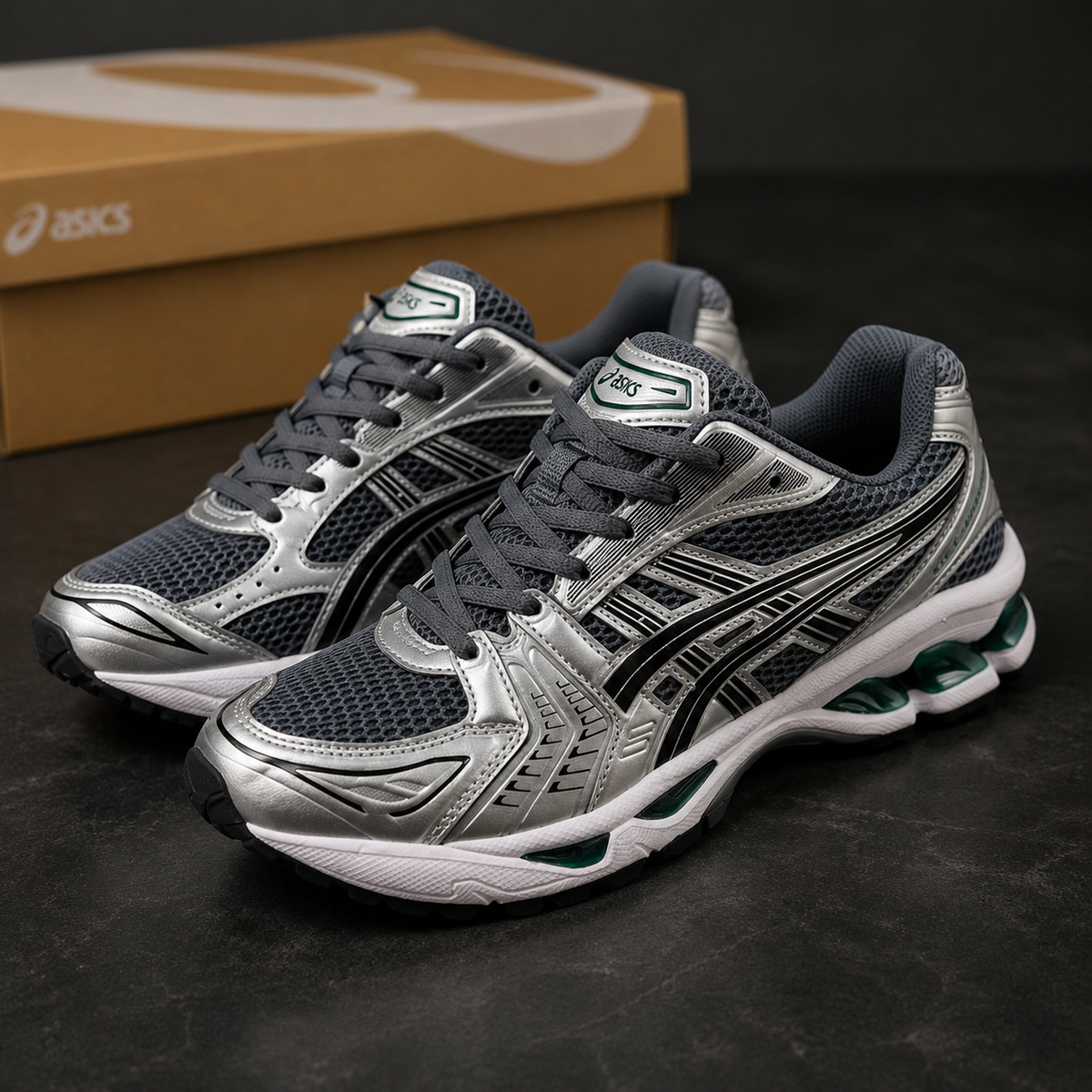 ASICS WHITE SOLE
